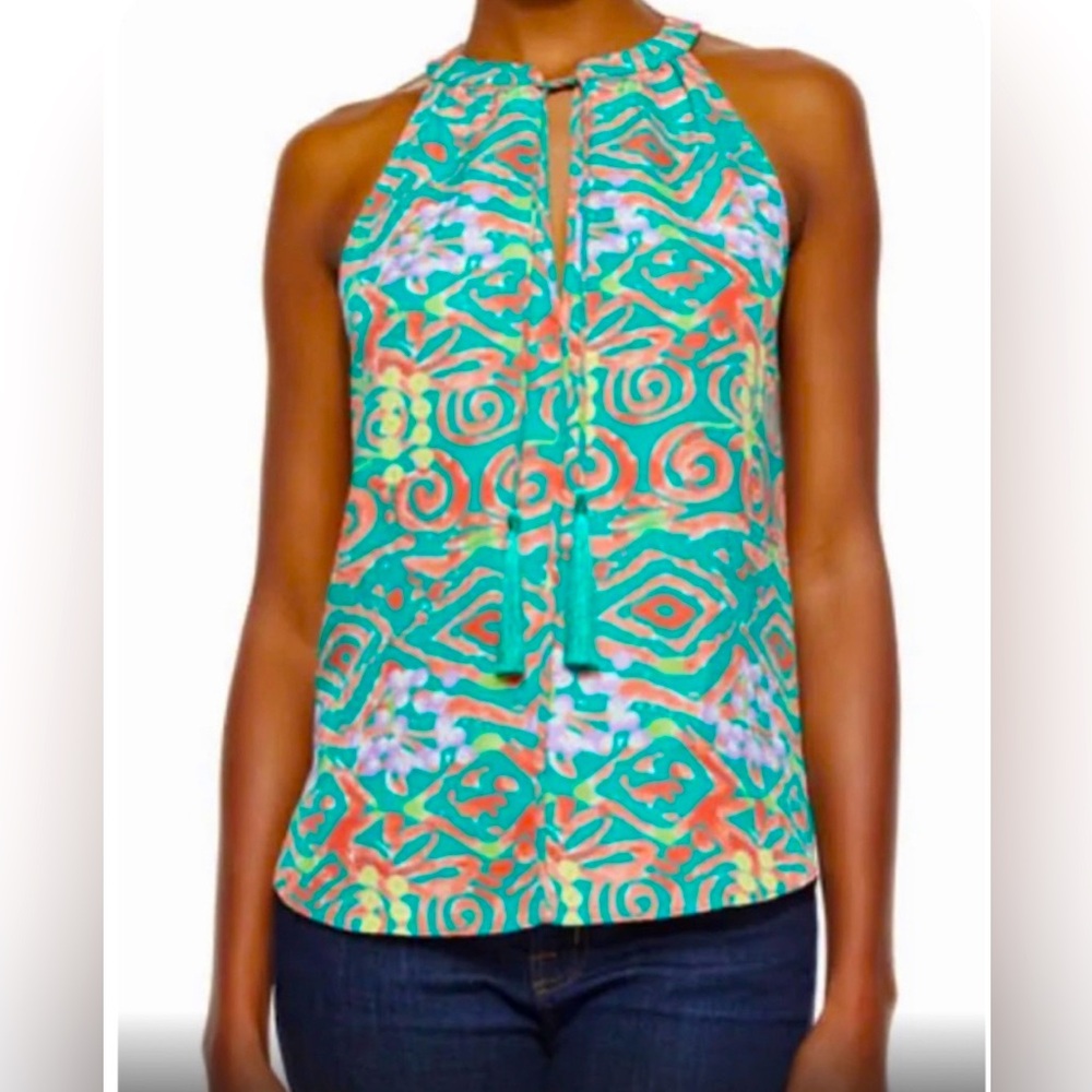 Beautiful Cooper & Ella Top 💚